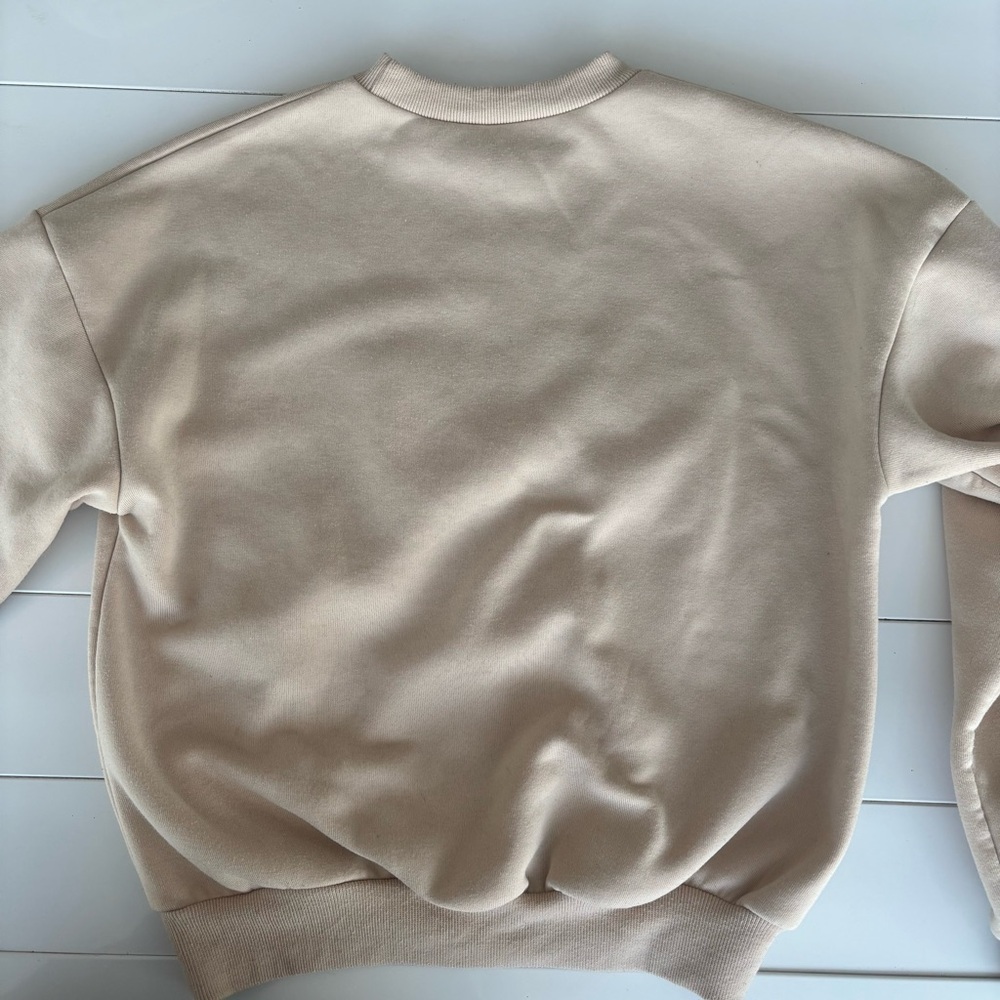 Cream Crew Neck Travel Sweater - Picture 6 of 8